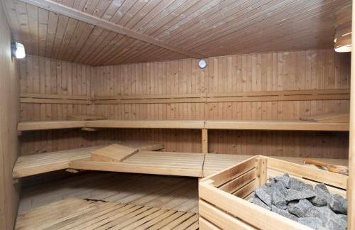 Acentor Alpino by BeValle - Photo 24