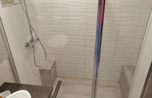 Pointe Rouge near beach & marina - Foto 9