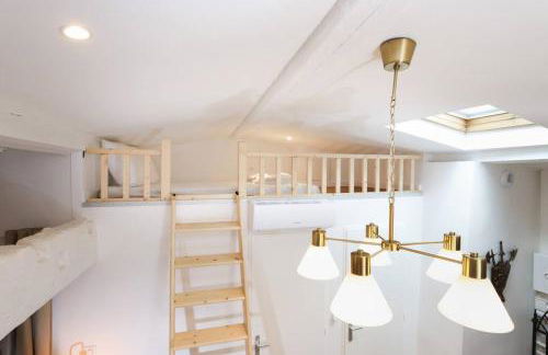 Le Palais d'Aliénor - parking gratuit - Foto 13