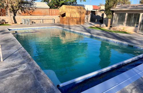 Private Beach Volleyball Pool Retreat - Foto 1