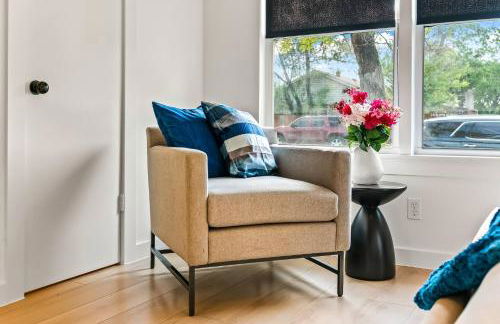 4BR Luxury Stay | 2 Kings | Near DT | Family+Games - Foto 13