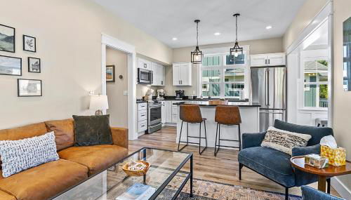 Coho Cottage, Village of Empire MI, Steps from SBD - Foto 5