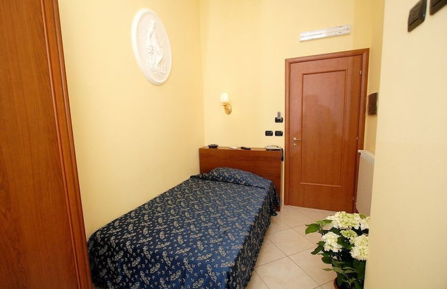 Caroline Suite - Photo 9