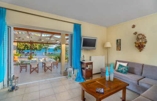 Maria’s Mansion 3 m from the SEA - Foto 25