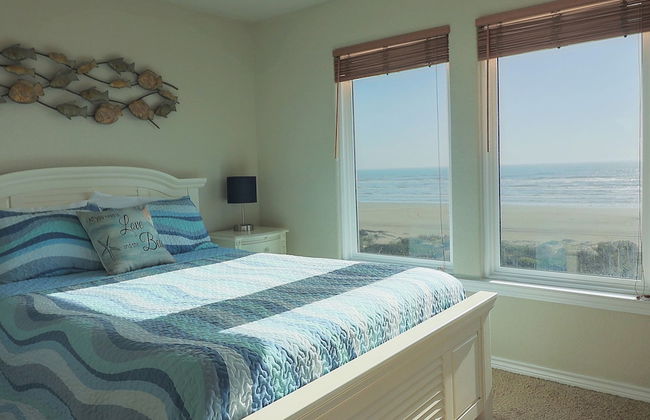 Superb Home With Private Walkover Unobstructed Views - Foto 21