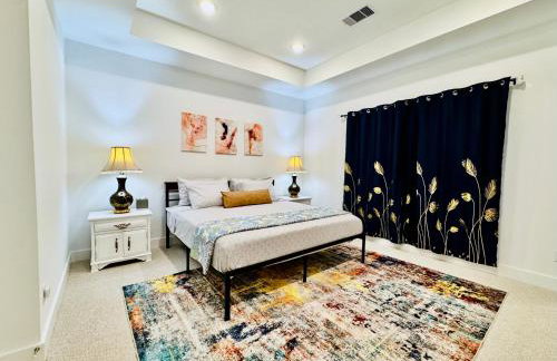 Colorful Dining Experience in Cozy Getaway - Foto 14