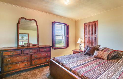 Wellsboro Farmhouse with Grill and Fire Pit! - Foto 11