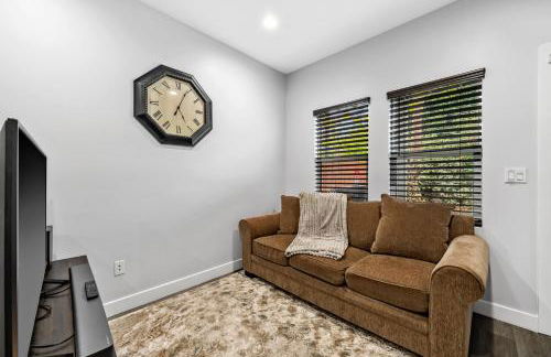 Cozy 2bdr, 1br home near downtown - Foto 5