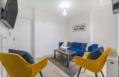 Stylish 3 Bed 3 en-suite home in a popular part of Liverpool - Close by to City Centre - Free Parking - Foto 4