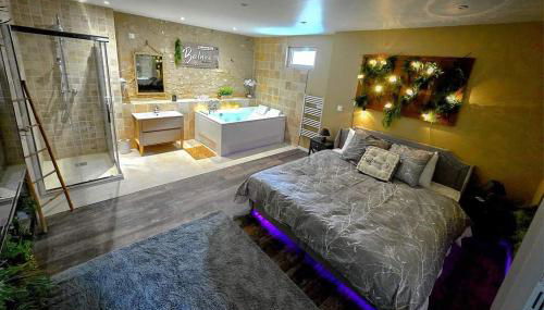 Loft Suite de luxe - Jacuzzi - SPA - Balnéo Vendôme - Photo 2