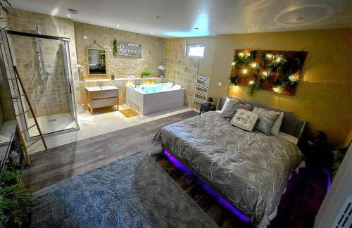 Loft Suite de luxe - Jacuzzi - SPA - Balnéo Vendôme - Foto 2