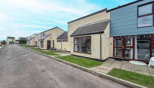 Homely 3 Bed Bungalow, Sleeps 6 In A Stunning Location In Cornwall Ref 85067P - Foto 1