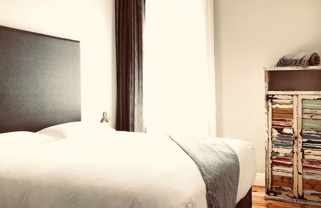 Purple House - Photo 14