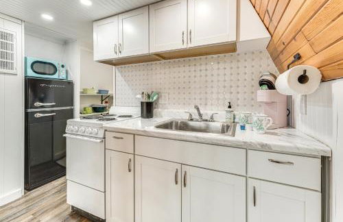 Cozy Cabin with Deck and Boat Launch Access in Lampe! - Foto 8