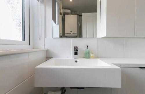 Super Chic Apartment in Beautiful Sunninghill - Pass the Keys - Foto 20