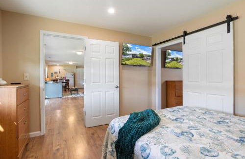 Huge Lakefront Yard, Private Dock - Amazing Views! - Foto 24