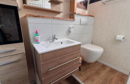 Gemütliches Ferienhaus in der Eifel mit Pool, Tennisplatz, Minigolf und nahem See - Foto 7