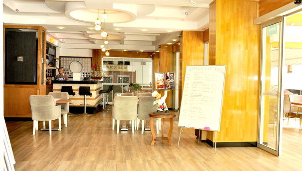 Entrada (vista interior)