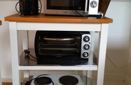 The Attic Apartment, Quay Street Studios Cardigan - Foto 9