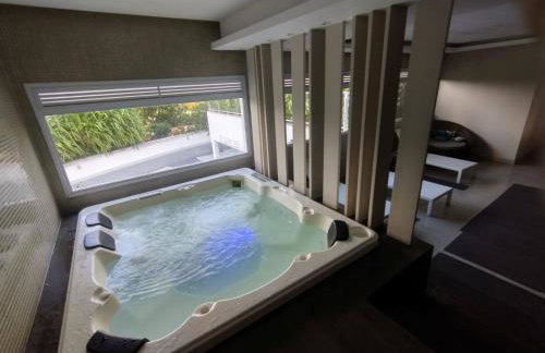 Apto na Barra da Tijuca próximo a praia - Foto 7