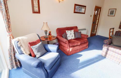 Blueberry Cottage - Photo 6