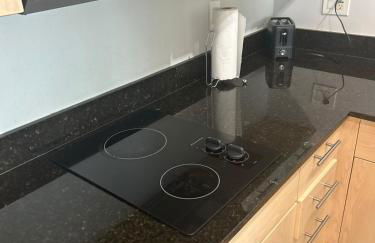 Ocean Breeze Condo - Intracostal and Ocean views at GalleryOne - Foto 10