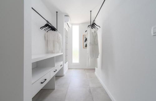 Villa Zen with 4 bedrooms, private 32 sqm pool, summer kitchen, 7 km from the beach - Photo 30