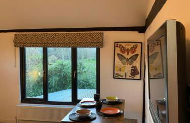 Holly's Lodge - Photo 20