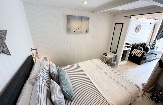 Seaside Cabin Retreat in Hayling Island - Foto 3