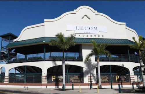 Near Beaches & IMG Academy, Mins to Downtown - Foto 13