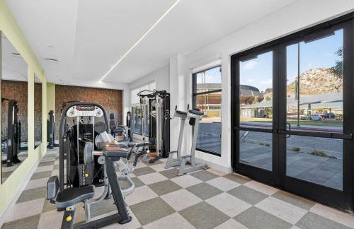 ASU Area 1BR Apt with Pool, Gym, Sleeps 3 - Foto 37