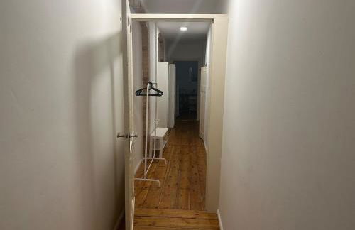 Typical Altbau in the heart of Berlin Wedding - Foto 29