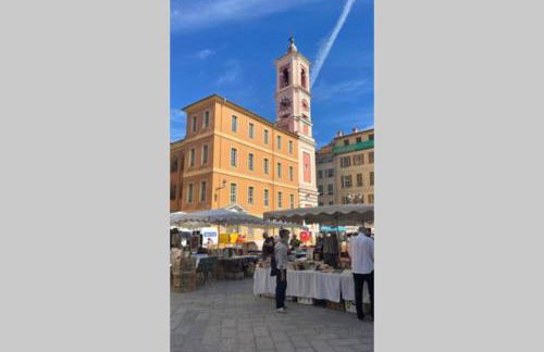 Spacious 3 BR flat Nice center - magnificent view - Foto 40