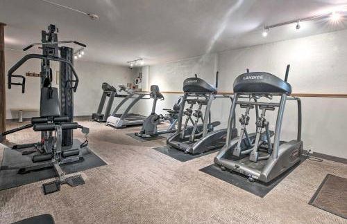 Pocono Mountain Home with 3 Community Lakes! - Foto 32