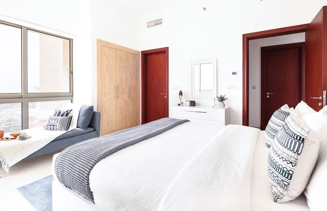 Stylish + Cozy 1BR in Sports City - Photo 4