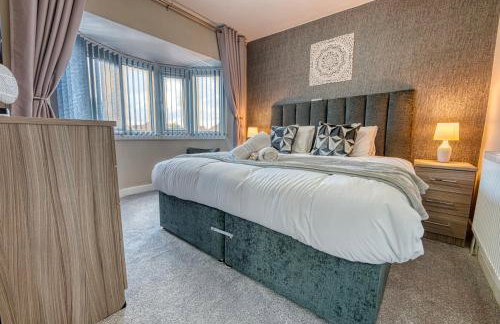 Stylish House - B'ham Airport and NEC, JLR Solihull, Business & Leisure Stays - Aspen House - Photo 22