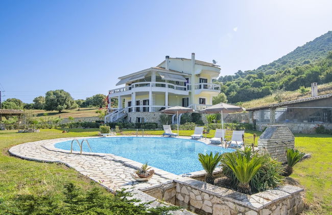 Villa Virginia With Private Pool Lefkada - Photo 1