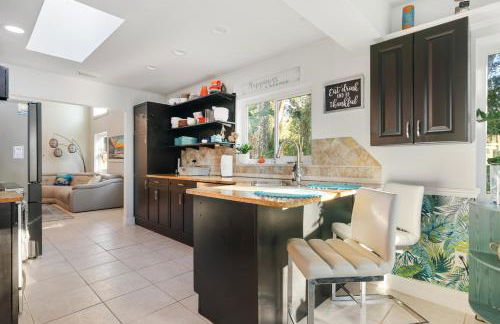 Heated Pool with Lanai- 10min from Beach- Lots of amenities - Foto 40