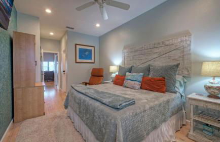 Waterfront, Shared Boat Dock & Pool w/ Views Ariels Grotto by Avantstay - Foto 40