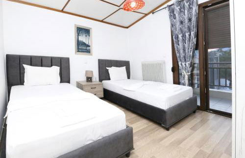 Emily Apartment 5 - Photo 8