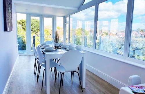 The Old Tywyn Post Office - Photo 14