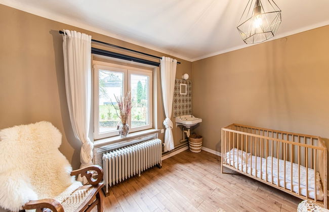 Beautiful Group House With Large Garden - Photo 10