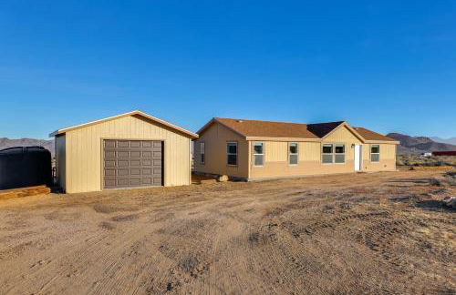 Mtn Views, 15 Mi to Dtwn Kingman Family Home! - Photo 21