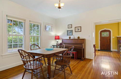 Charming Vintage House in Zilker with Hot Tub and Parking - Foto 18