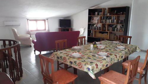 Spacious attic apartment - Foto 1