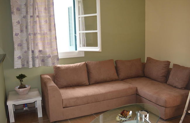 Mel's Apartments - Photo 10