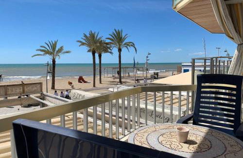 The pleasure of living in front of the sea - Photo 1