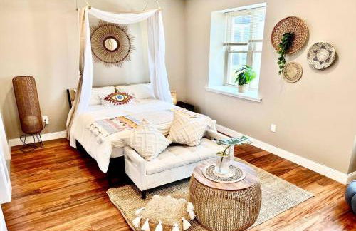 503 Bohemian Romance Apartments in center city - Foto 1