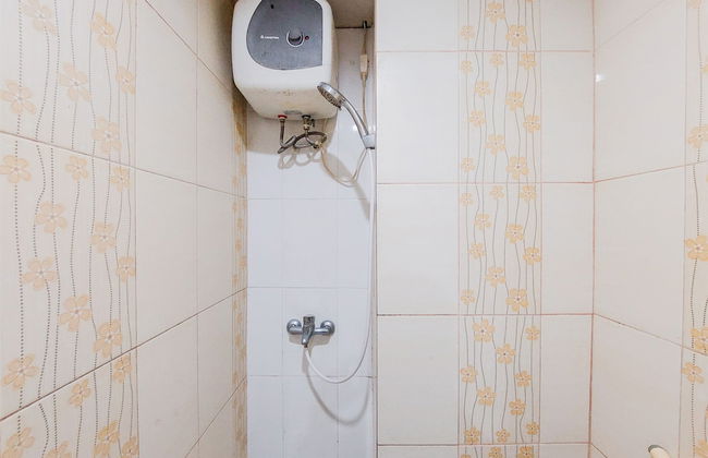 Comfy And Warm Studio Serpong Greenview Apartment - Photo 10