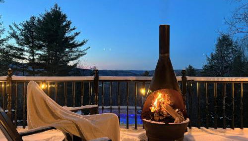 Mountain View Chalet Ski, Hot Tub, Firepit, Games - Foto 3